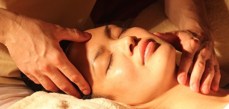 anti ageing massage
